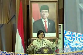 Sri Mulyani menyatakan kenaikan tarif cukai akan kendalikan konsumsi rokok