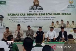 Bupati Bekasi resmi buka diskusi keagamaan Bahtsul Masail