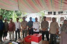 Sekda Palas monitoring Pilkades serentak di Kecamatan Sosopan