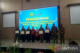 BKKBN kukuhkan Danrem/033 WP Kepri sebagai duta bapak asuh anak stunting