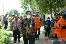 Pulihkan ekonomi, Pemkab Bekasi luncurkan program padat karya desa