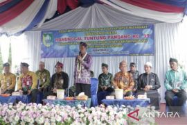 Bupati ajak nelayan Desa Tanjung Dewa ikut BPJS Ketenagakerjaan