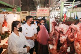 Pemkot Medan cegah kenaikan harga bahan pokok jelang Natal