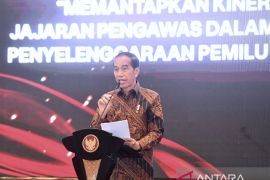 Jokowi ingatkan bahaya isu politik identitas dari media sosial