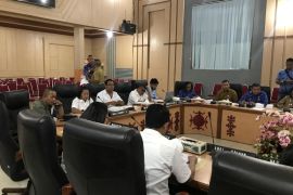 DPRD Ambon lakukan uji publik Ranperda Pengelolaan Sampah