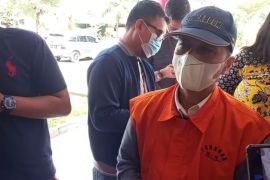 KPK limpahkan dua tersangka suap Unila ke Rutan Bandarlampung