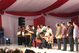 Kesetiakawanan sosial relawan- Tagana dalam bencana diapresiasi Mensos