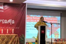 Hotel Ibis berikan santunan anak yatim menjelang Natal 2022