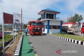 Pertamina  siapkan tujuh SPBU siaga di Sultengbar pada Natal-Tahun Baru