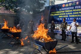 Bea Cukai Semarang bekuk peredaran rokok ilegal gunakan sepeda motor