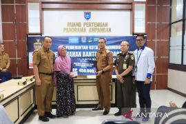 Pemkot Payakumbuh mulai cairkan BLT BBM bagi UMKM dan warga kurang mampu