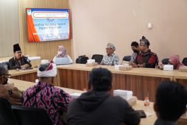 Pemkab fasilitasi seniman Kediri urus HAKI