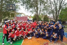 Drumband Kota Banda Aceh juara umum PORA di Pidie