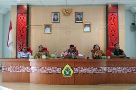 Ketersediaan bahan pokok di Kabupaten Samosir mencukupi jelang Natal