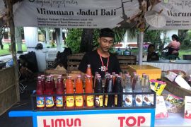 Minuman jadul ala UMKM dikenalkan di Denfest 2022