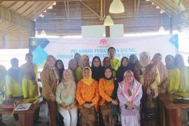Dekranasda Langkat latih 25 peserta digital marketing produk ekonomi kreatif