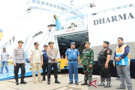 Polresta Banjarmasin pertebal pengamanan Pelabuhan Trisakti selama libur akhir tahun