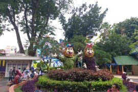 Pengunjung Ancol diminta naik kendaraan umum