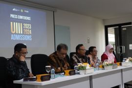 UIII menerima mahasiswa melalui jalur mandiri dan beasiswa tahun akademik 2023-2024
