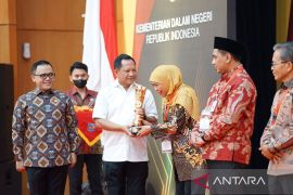 Jatim raih penghargaan provinsi terinovatif dari Kemendagri