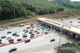 238.077 kendaraan tinggalkan Jakarta ke arah timur melalui GT Cikampek Utama