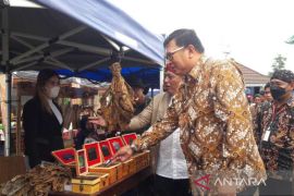 Usaha tani dan petani tembakau akan dapat asuransi