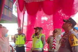 Kapolres Palas kunjungi Pos PAM Nataru di Sibuhuan