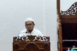 Ustadz Ghazali kembali ingatkan adab berperlaku dalam Islam