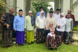 Minta restu 2024, Prabowo Subianto gelar pertemuan tertutup dengan belasan kiai Jatim