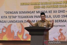 Gubernur Kalsel terima medali kejuangan 9 windu Kemerdekaan RI