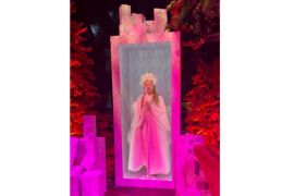 Keluarga Kardashian-Jenner rayakan malam Natal dengan penampilan Sia