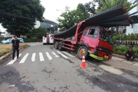 Kecelakaan Jalan Amblas