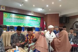 Baznas Banjarmasin gelar acara pemberian nama anak secara massal