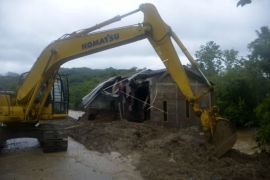 Pencarian Korban Tanah Longsor Di Maros