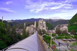 Pabrik semen SBA kembali terima proper hijau Kementerian LHK
