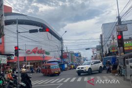 Polres Garut berlakukan bebas kendaraan saat malam tahun baru