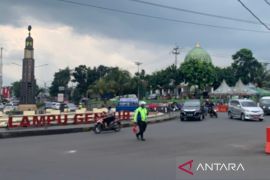 Jalur Puncak-Cianjur ditutup memasuki malam pergantian tahun