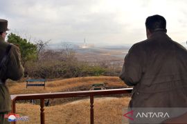 Korsel: Korut tembakkan tiga rudal balistik