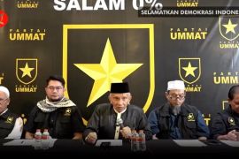 Partai Ummat tak lolos verifikasi, Hasto tanggapi Amien Rais
