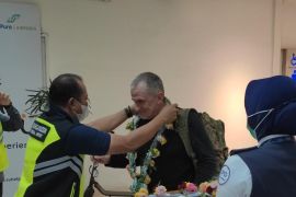 Manajemen Bandara Sultan Hasanuddin sambut penumpang pertama 2023