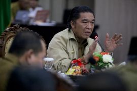 Meski PPKM dicabut, Pj Gubernur Banten minta warga tetap waspada