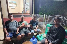 SAR Pangkalpinang berhasil temukan empat orang kru kapal Tugboat tenggelam