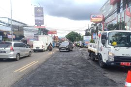 Wali Kota Bogor minta Dinas PUPR segera perbaiki jalan berlubang di Tajur
