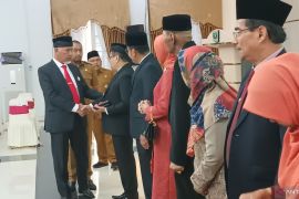 Gubernur Mahyeldi tegaskan staf ahli bukan tempat parkir pejabat bermasalah