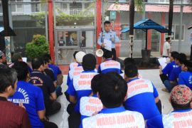 Rutan Makassar sosialisasikan aturan perpanjangan asimilasi rumah untuk napi