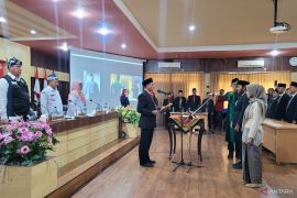 Pemilu 2024, KPU Situbondo lantik 85 orang Panitia Pemilihan Kecamatan