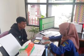 Pemkab Kediri jemput bola perekaman KTP elektronik pelajar