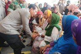 Kapolda Jatim tampung keluhan masyarakat pesisir Surabaya