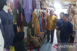 Mahasiswa Universitas Malang dirikan Klinik UMKM di Bukittinggi