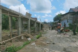 Gubernur Sulsel berkomitmen membangun fasilitas daerah terpencil